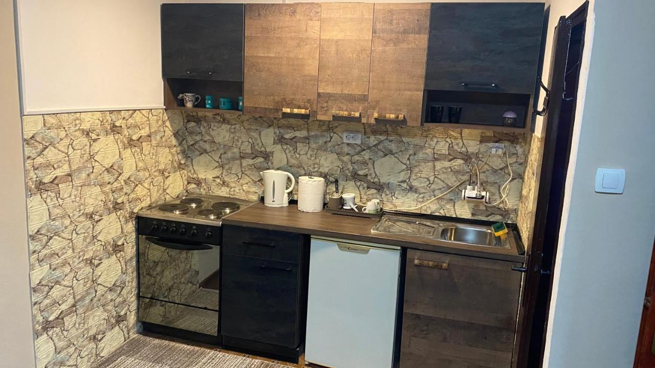 Arni Apartments Donja Vrezina ภายนอก รูปภาพ